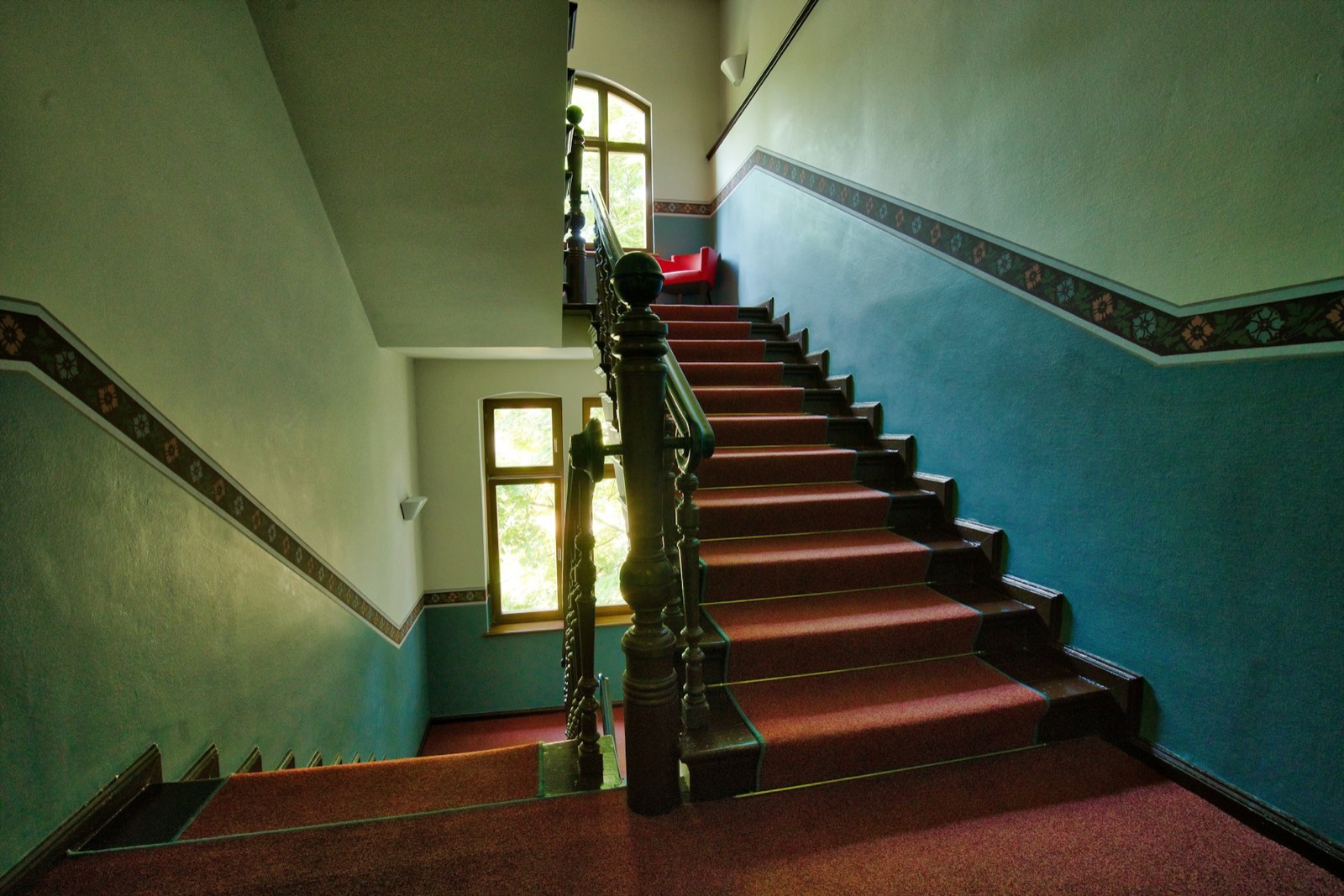 Treppenhaus in einem Altbau-Mietshaus